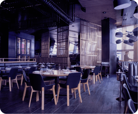 Conversazione Nebula AI per la prenotazione di un tavolo al ristorante